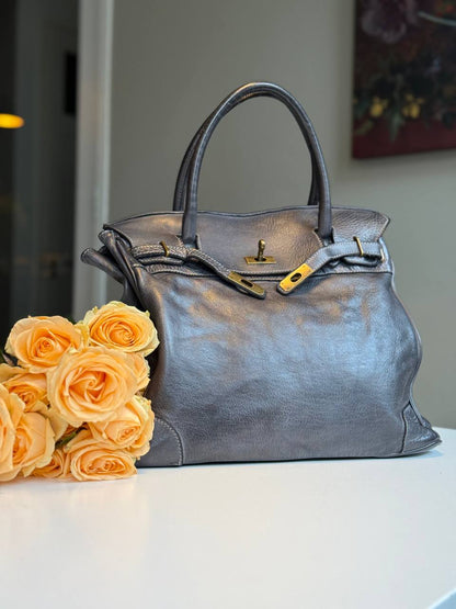 Anthracite washed leather bag with handmade finished color