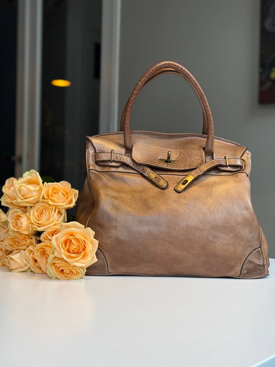 Walnuts washed leather bag with handmade finished color