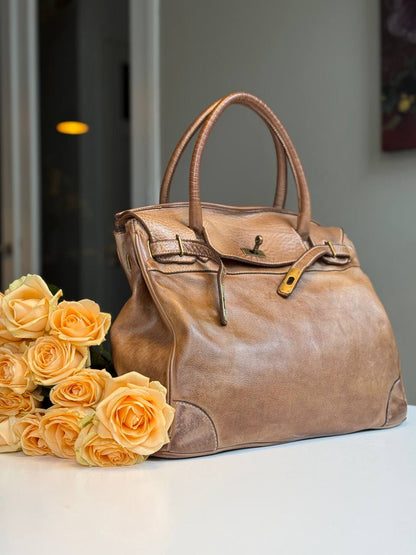 Walnuts washed leather bag with handmade finished color