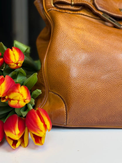 Cognac washed leather bag with handmade finished color