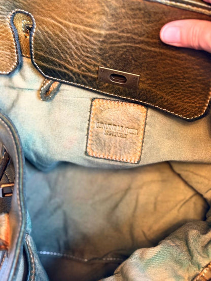 Cognac washed leather bag with handmade finished color