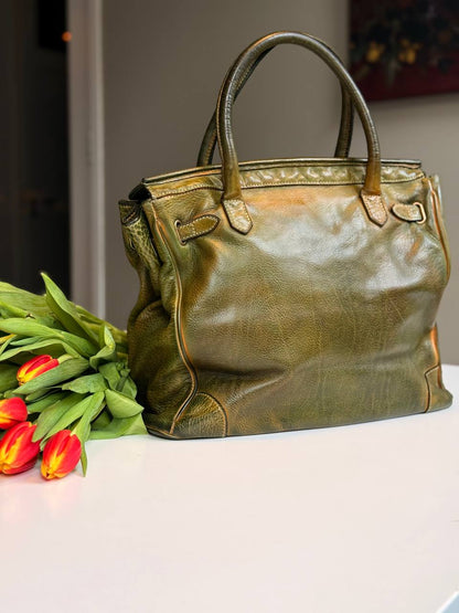 Green washed leather bag with handmade finished color