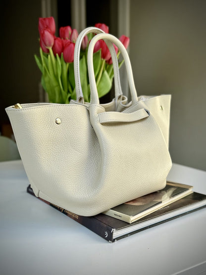 Beige grained leather bag